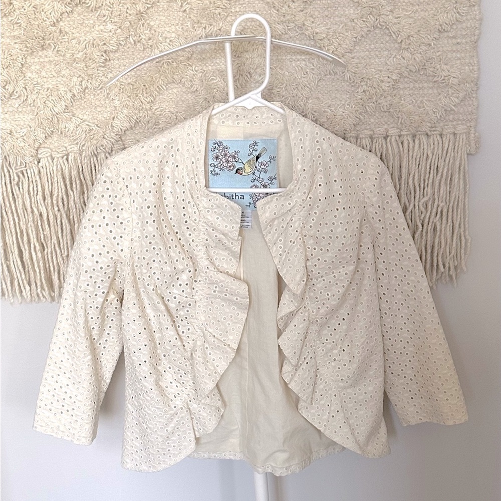 🌻Tabitha Ivory eyelet blazer Size 6
